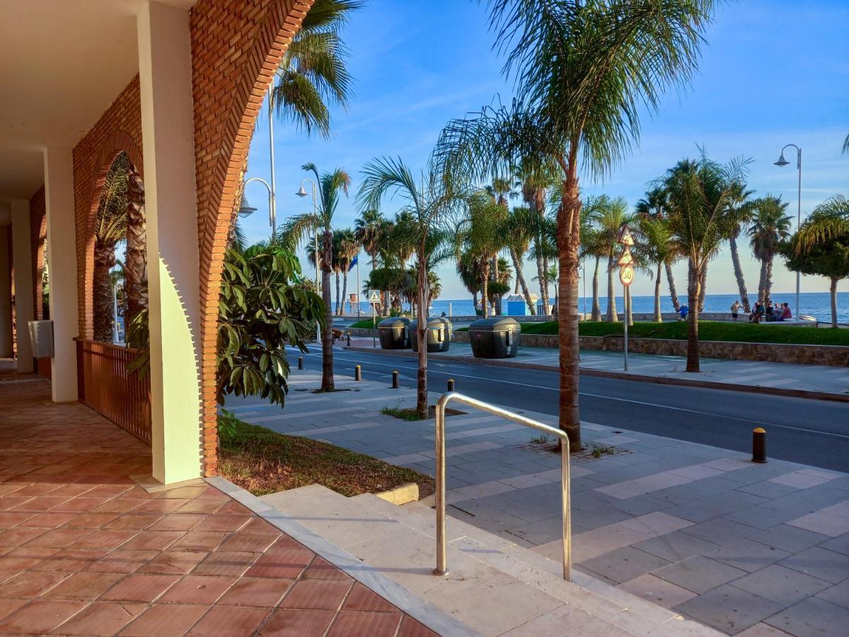 Apartamento Hibisco , Primera Linea De Playa Almunecar Luaran gambar